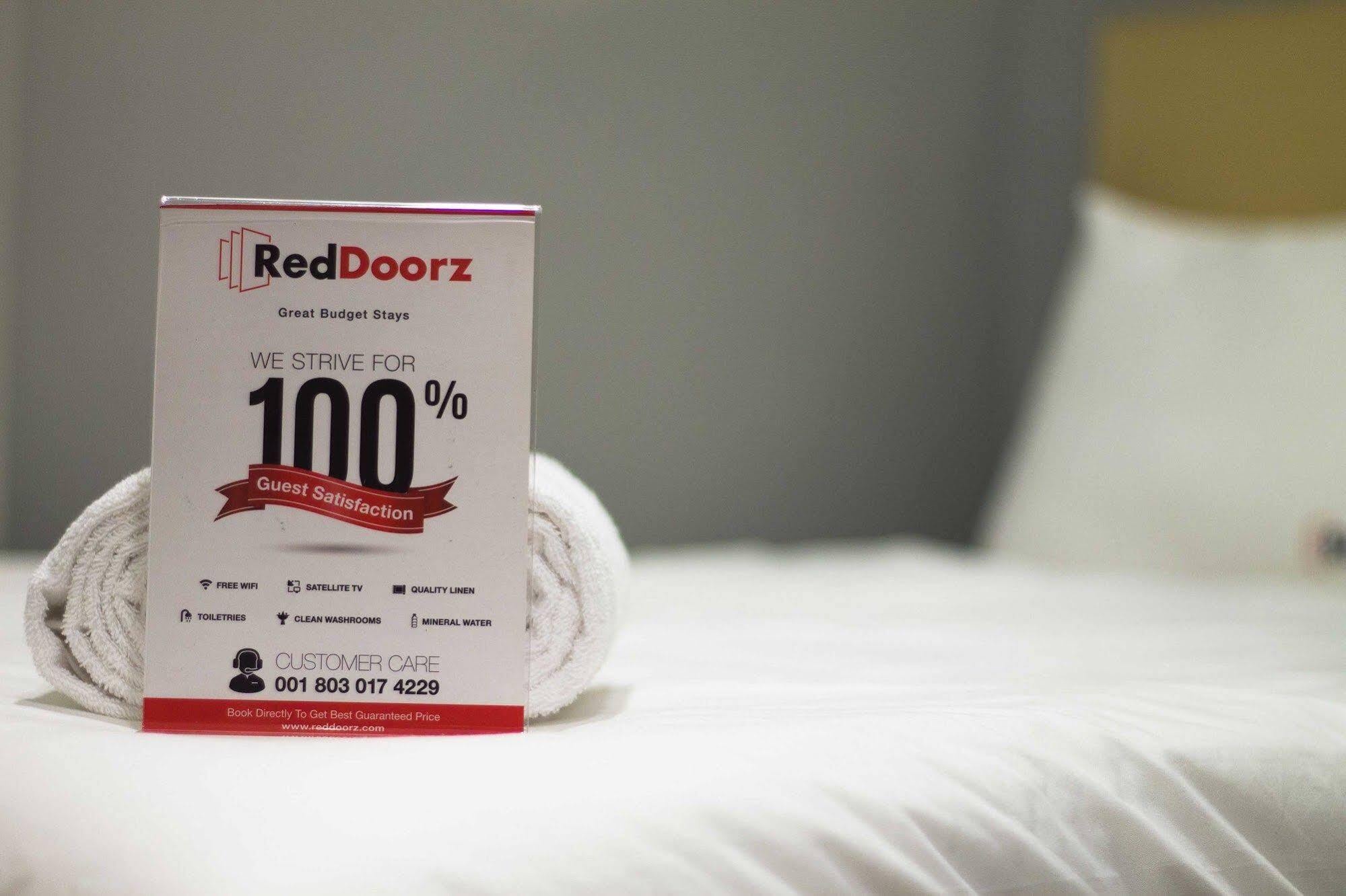 Reddoorz Plus @ Natuna باندونج المظهر الخارجي الصورة